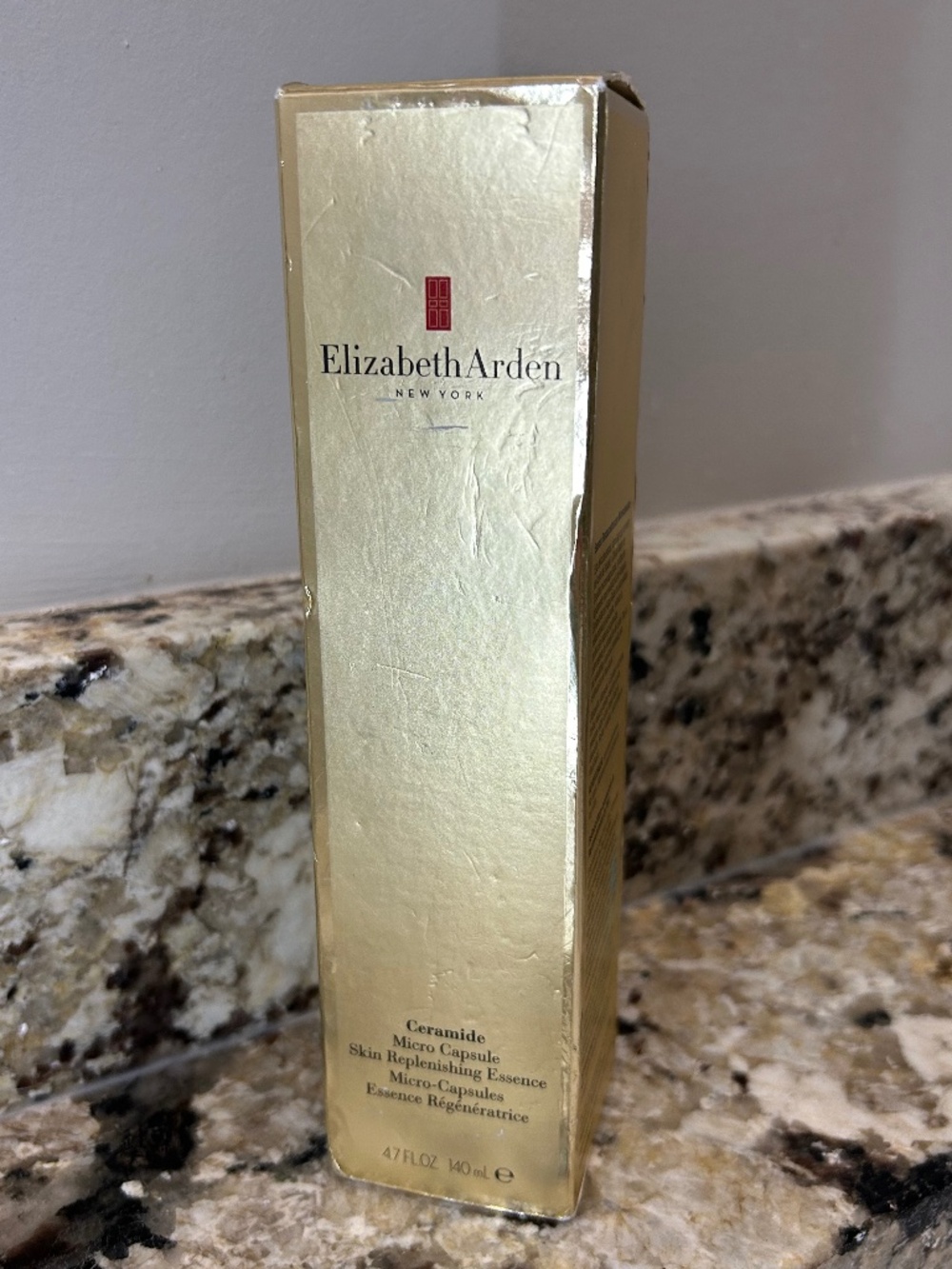 Elizabeth Arden Ceramide Micro Capsule Skin Replenishing Essense Made in FRANCE